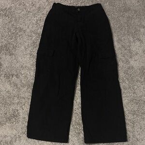 Black wide leg cargo pants